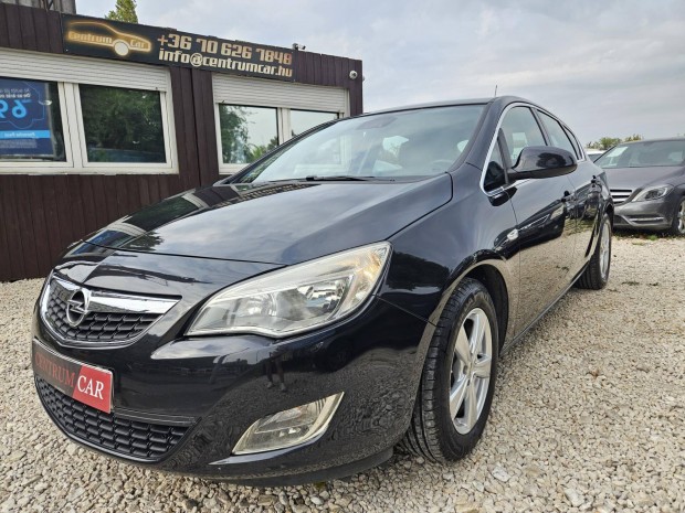 Opel Astra 1.6 Enjoy Sz.knyv! Friss nagyszerv...