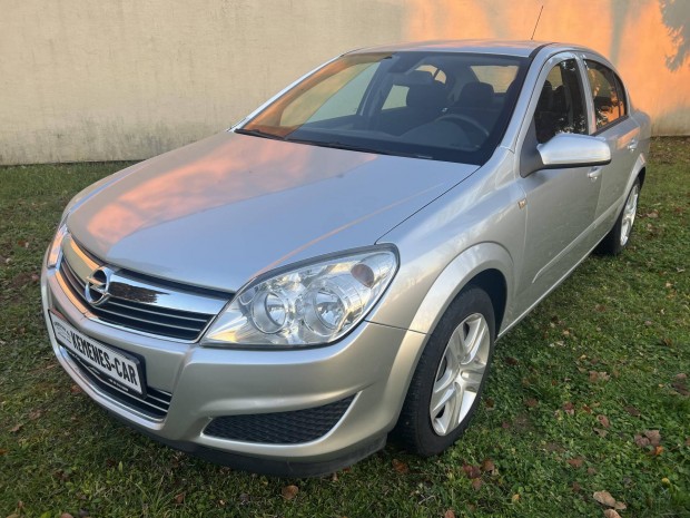 Opel Astra 1.6 Enjoy Szp llapot. j Fkek.1.6...