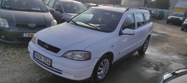 Opel Astra Caravan 1.6 16V Comfort Benzin+Gzz...