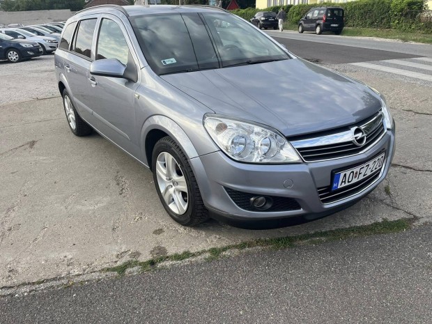Opel Astra Caravan 1.6 Enjoy