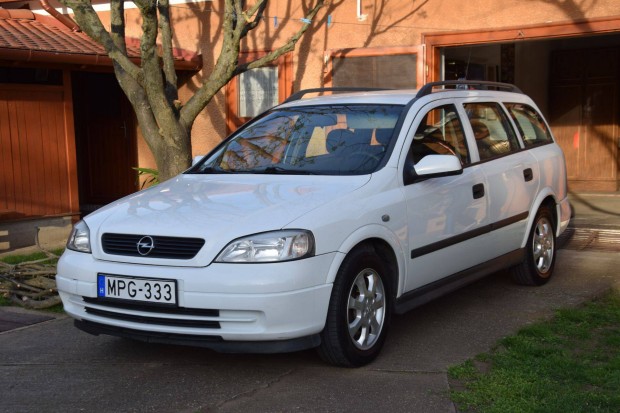 Opel Astra Caravan 2.0 DTi, 2. tulajdonostl, digit klma stb