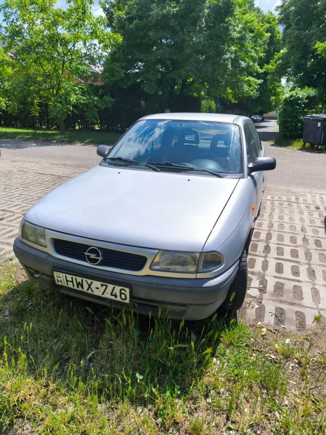 Opel Astra F 1.4