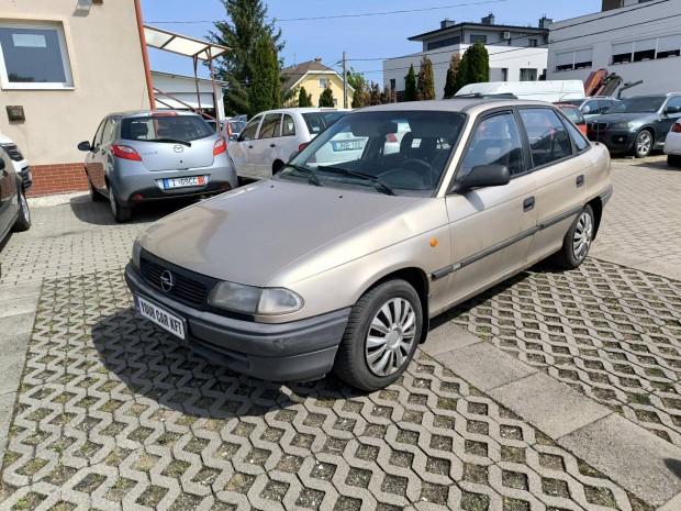 Opel Astra F 1.4 GL
