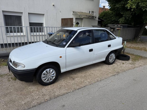 Opel Astra F 1.4 GL