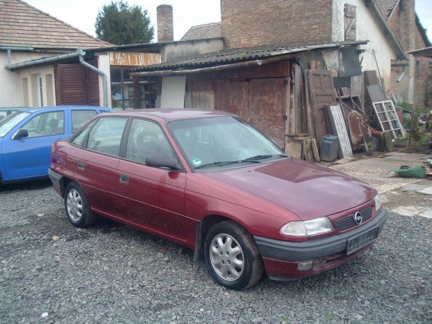Opel Astra F 1.6 GLS