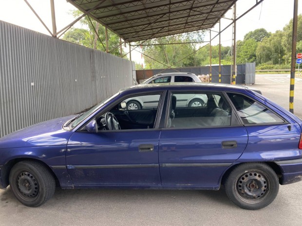 Opel Astra F 1.6 GL
