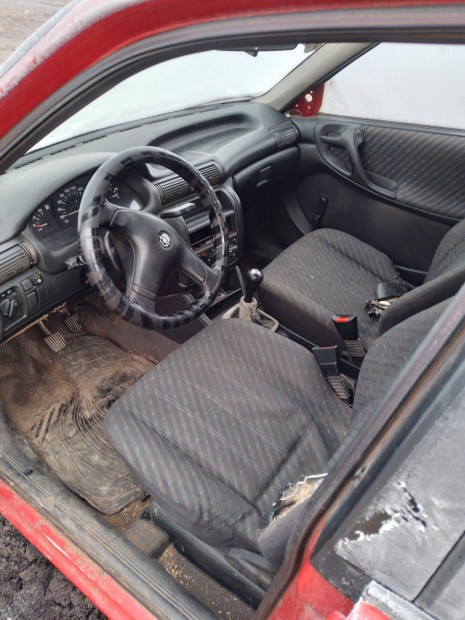 Opel Astra F Alkatrsz