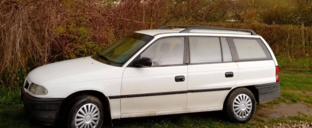 Opel Astra F Caravan elad