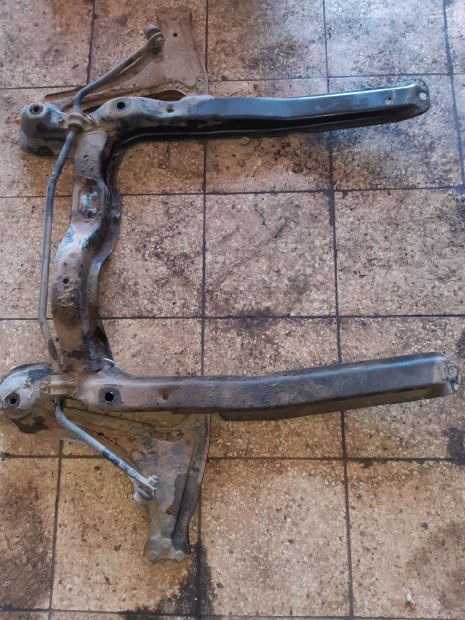 Opel Astra F Első Bölcső