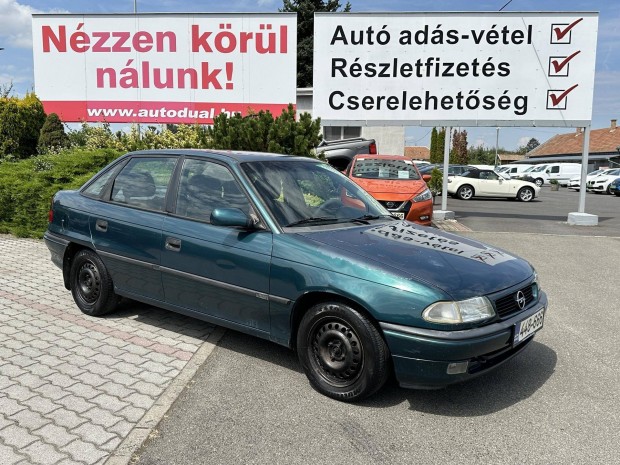 Opel Astra F F 1.4 GL Sedan