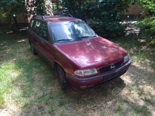 Opel Astra F Kombi papirok nélkül bontásra eladó! +36303894624 !!