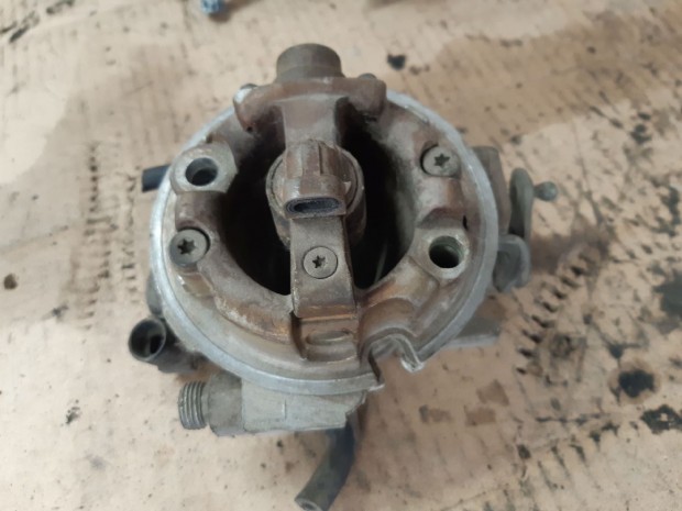 Opel Astra F K�zponti Injektor Fej