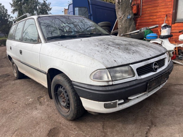 Opel Astra F (1995) 1.7D X17DTL Alkatrszek #M1787