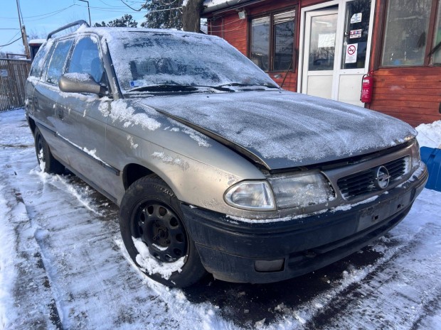 Opel Astra F (1996) 1.7D 026741 Alkatr�szek #M3534