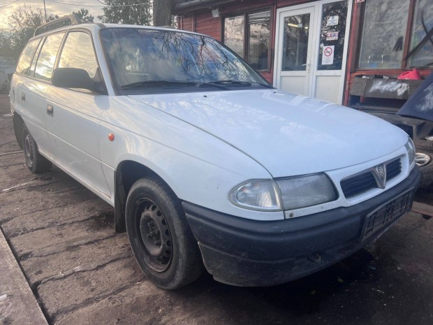 Opel Astra F (1999) 1.6i X16SZR Alkatrszek #M3353
