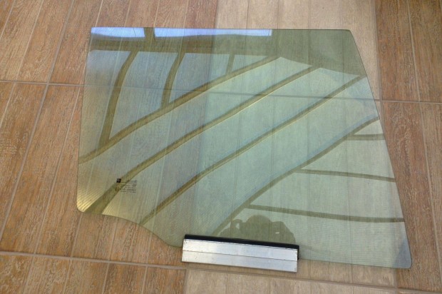 Opel Astra F caravan kombi jobb hts ajt veg gyri sznezett