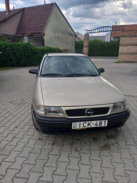 Opel Astra F elad j llapotban