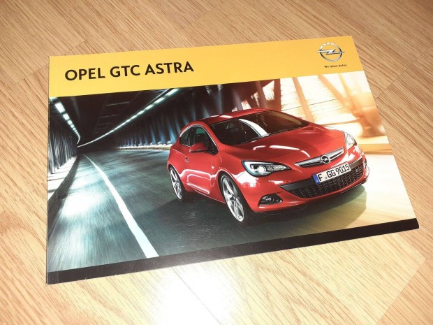 Opel Astra GTC prospektus - 2012, magyar nyelv