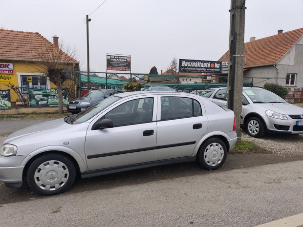 Opel Astra G 1.4 16V Classic II Family Friss M...