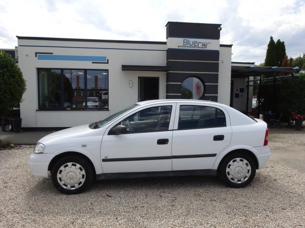 Opel Astra G 1.4 16V Classic II Family Friss Mű...