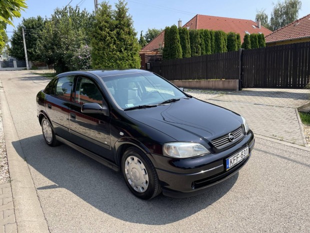 Opel Astra G 1.4 16V Classic II Fantasy szerviz...