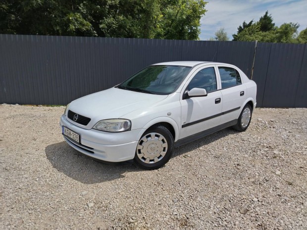 Opel Astra G 1.4 16V Classic II Optima Végig MA...