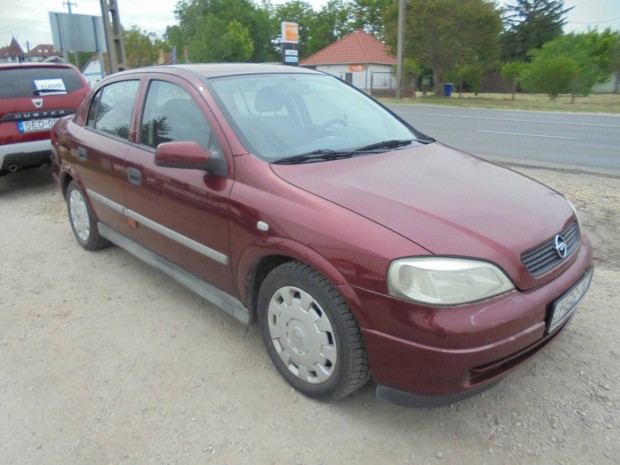 Opel Astra G 1.4 16V Club Magyarországi