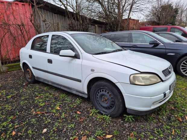 Opel Astra G 1.4 16V Club klim�s