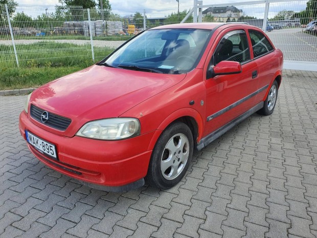 Opel Astra G 1.6 16V CDX
