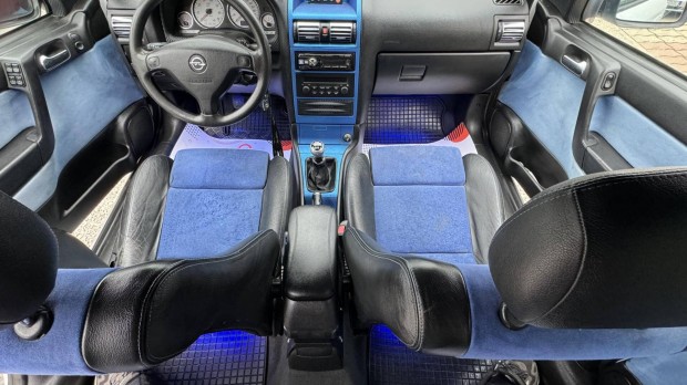 Opel Astra G 1.6 16V Njoy M.O.-i-Alcantara+Bőr...