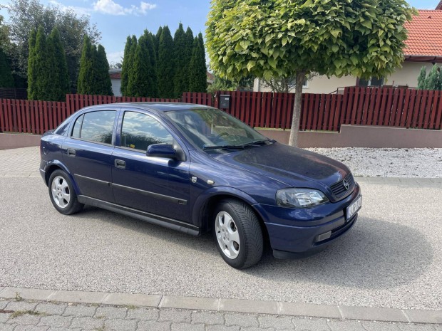 Opel Astra G 1.6 Comfort működő klima jó motor...