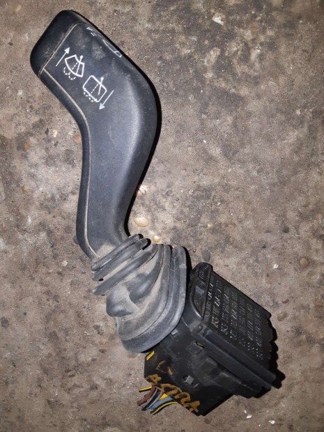 Opel Astra G Ablakt�rl� Kapcsol�