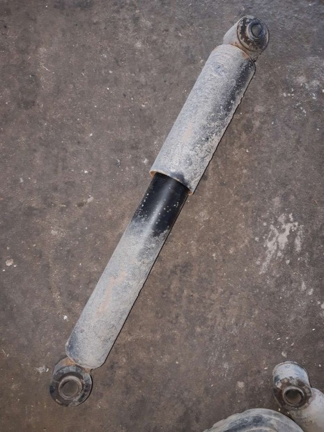 Opel Astra G H�ts� Leng�scsillap�t�