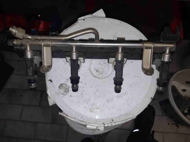 Opel Astra G Injektor H�d + �zemanyagnyom�s Szab�lyz� Szelep