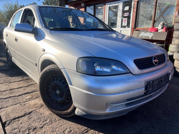 Opel Astra G (1999) 1.4i X14XE Alkatrszek #M3359