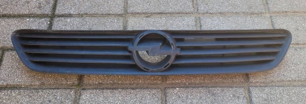 Opel Astra G (2003) hűtőrács