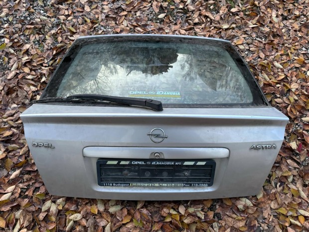 Opel Astra G csomagtr ajt ezst 