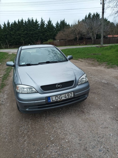 Opel Astra G elad� 