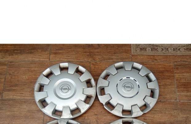 Opel Astra G gy�ri d�szt�rcsa 2db