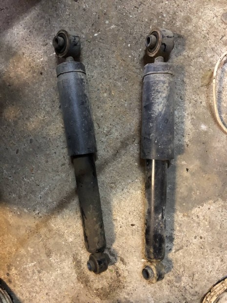Opel Astra G hátsó lengéscsillapító
