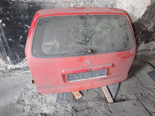 Opel Astra G kombi (1998-2005 évjárat között) bontott hátsó ajtó