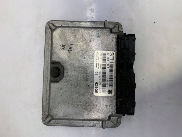 Opel Astra G motorvezrl elektronika 90589736 LS 0281001670