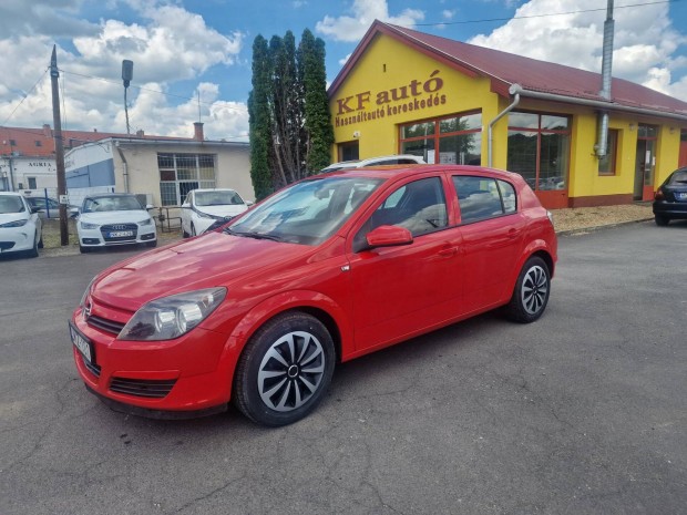 Opel Astra H 1.4 Cosmo