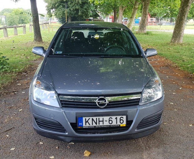 Opel Astra H 1.4 Cosmo