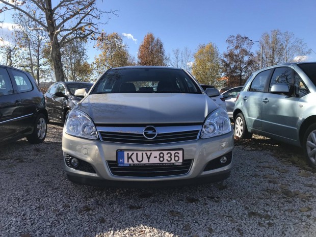 Opel Astra H 1.4 Cosmo Magyarorszgi 1 tulaj.na...