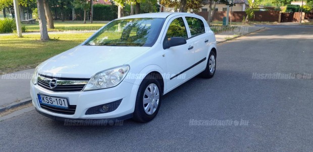 Opel Astra H 1.4 Enjoy 1 tulaj magyar szervizk...