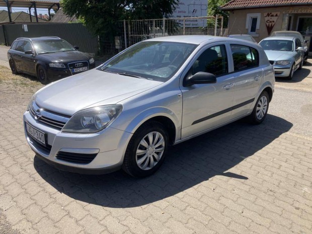 Opel Astra H 1.4 Enjoy