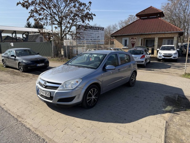 Opel Astra H 1.4 Enjoy