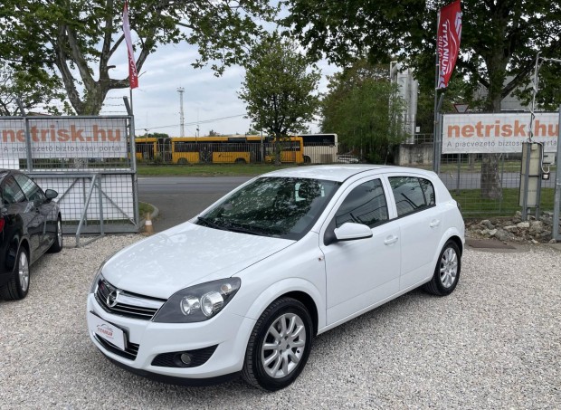 Opel Astra H 1.4 Enjoy