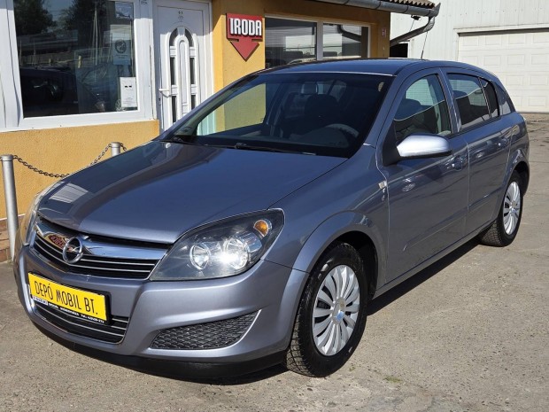 Opel Astra H 1.4 Enjoy